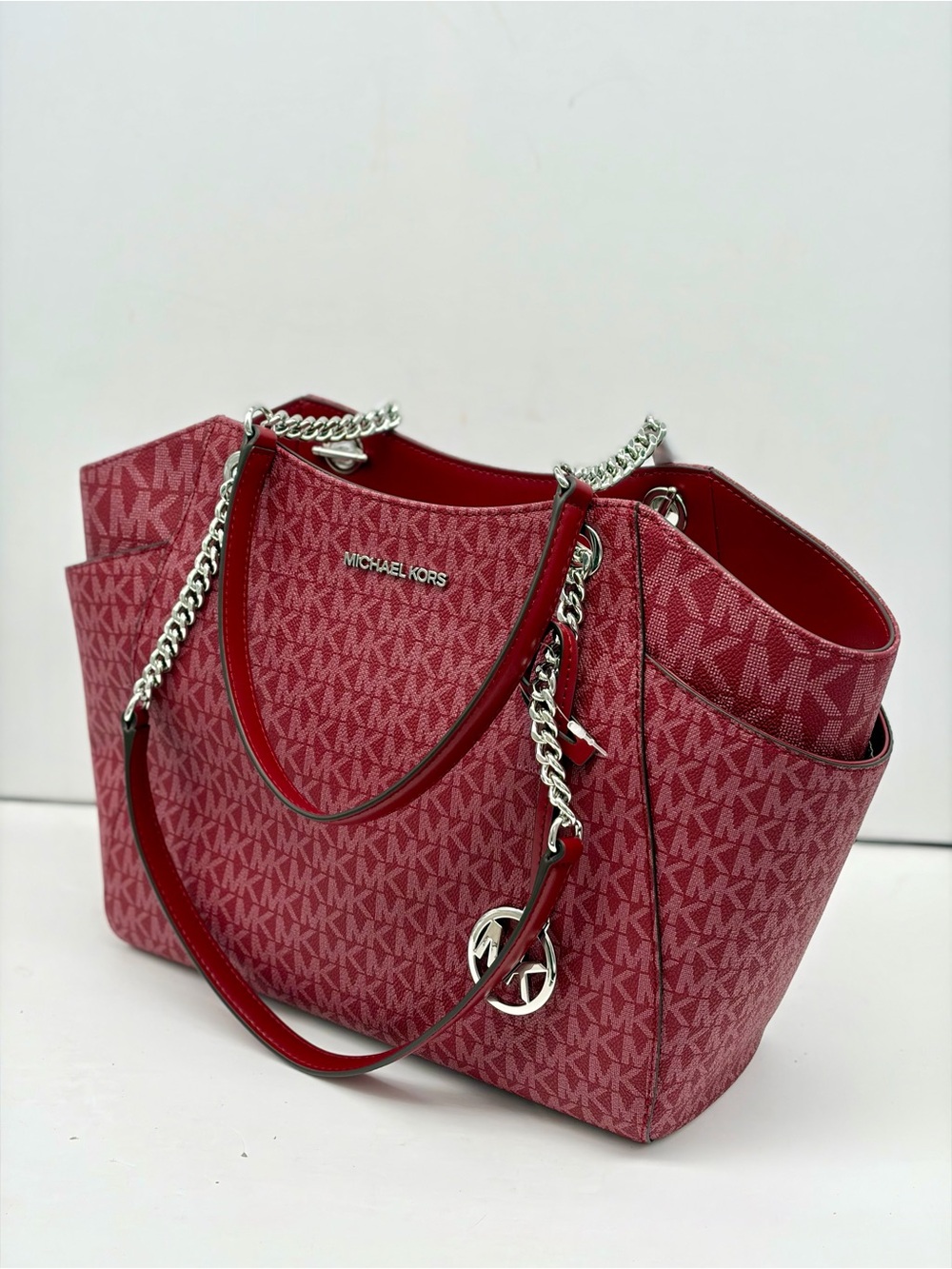 Michael Kors Jet Set Travel LG
Shoulder Chain Tote Bag MK
Maroon